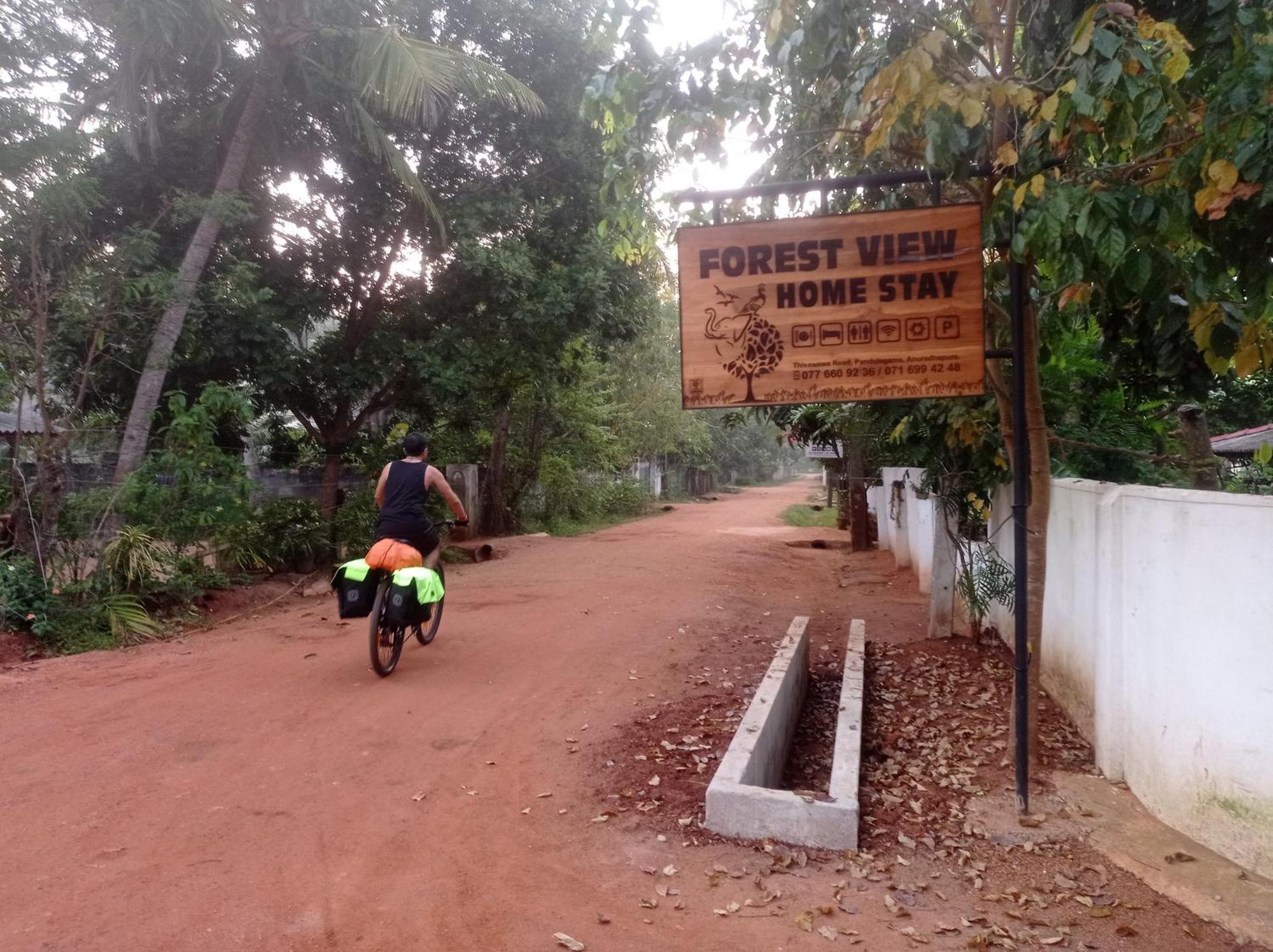 Forest View Home Stay Anuradhapura Exterior photo